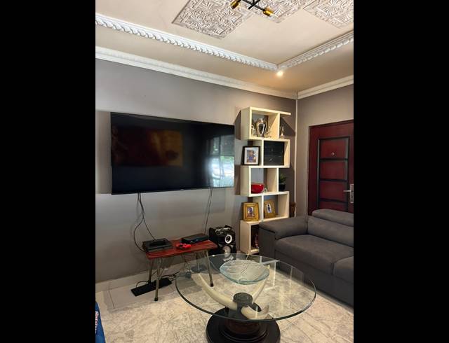 3 BEDROOM GATED ESTATE FOR SALE IN MELODIE
